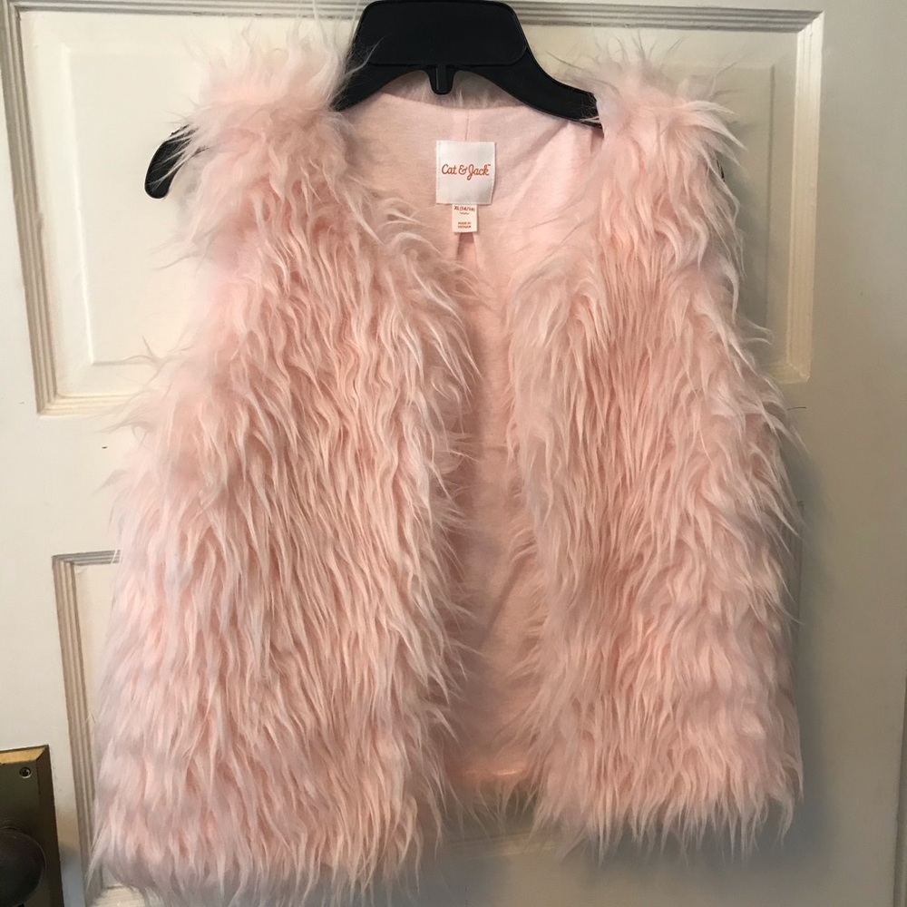 NWOT Girls Pink Faux Fur Vest